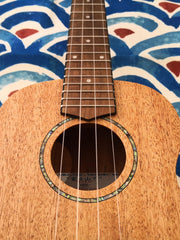 Load image into Gallery viewer, TODO Ukulele 26' Tenor Mahogany Solid Top