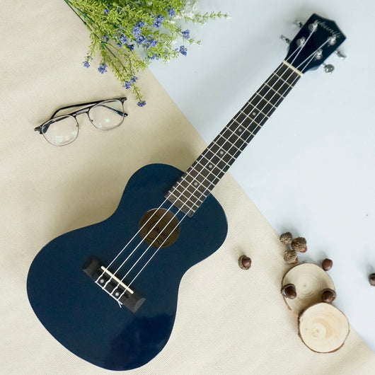 Ukunili Ukulele Concert 23' Dark Blue (Gloss)